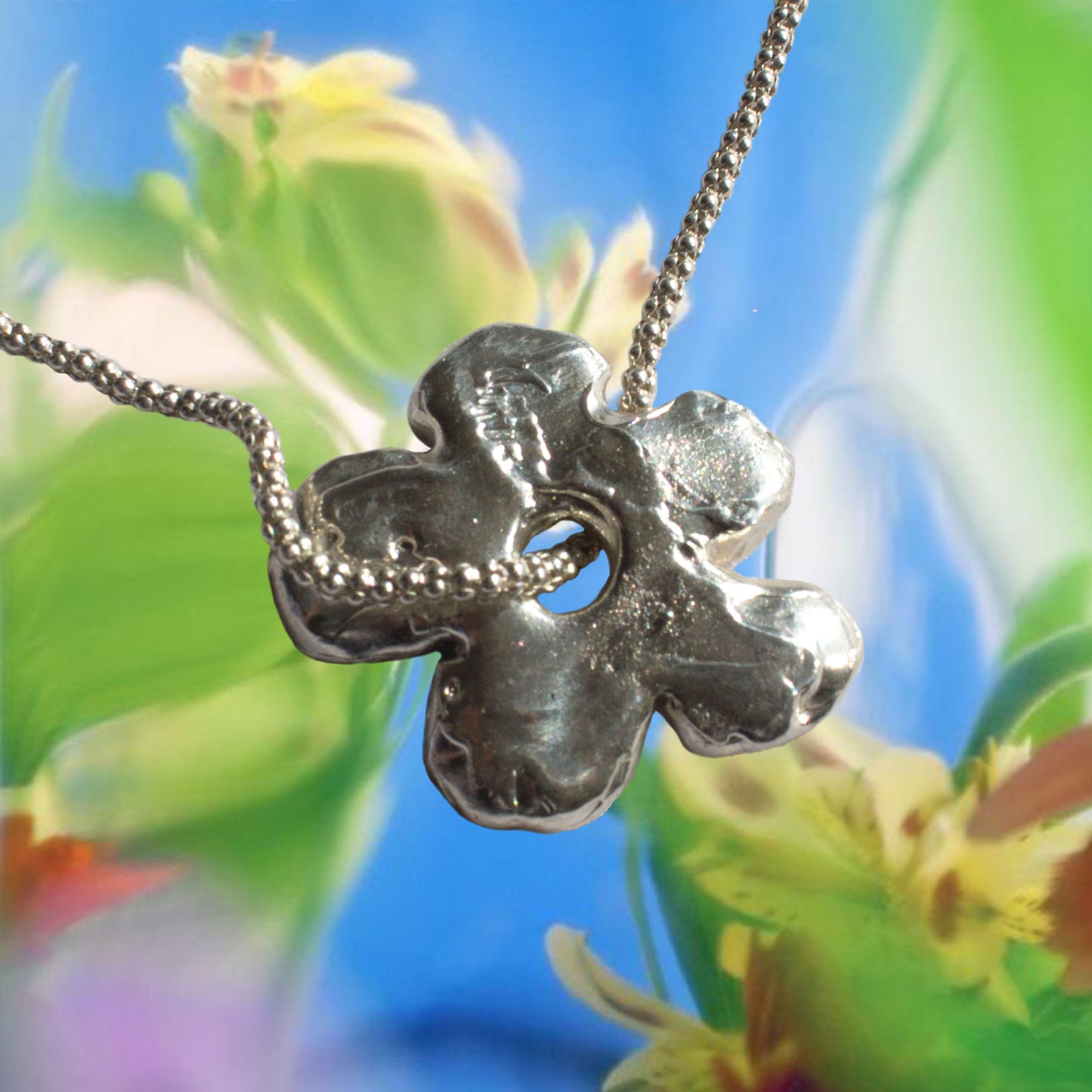 FLOWER Necklace