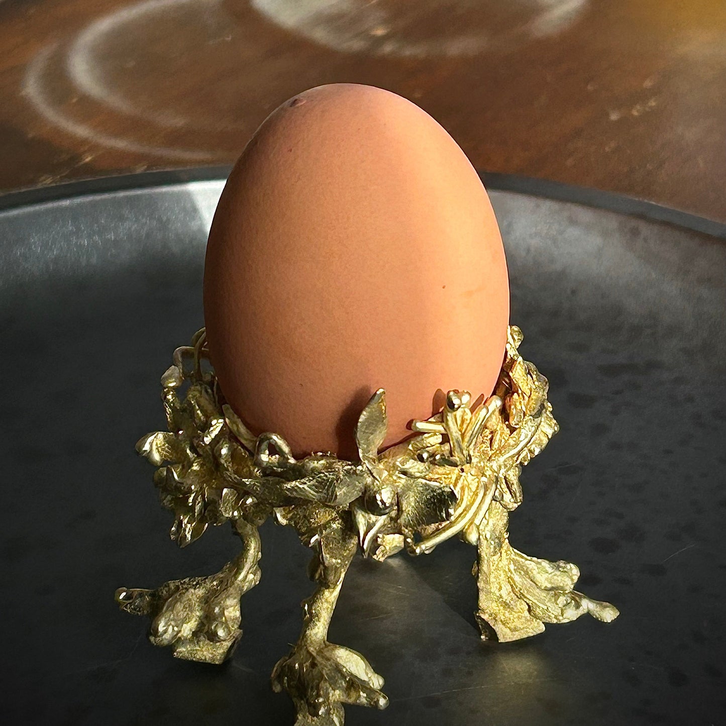 EGG HOLDER