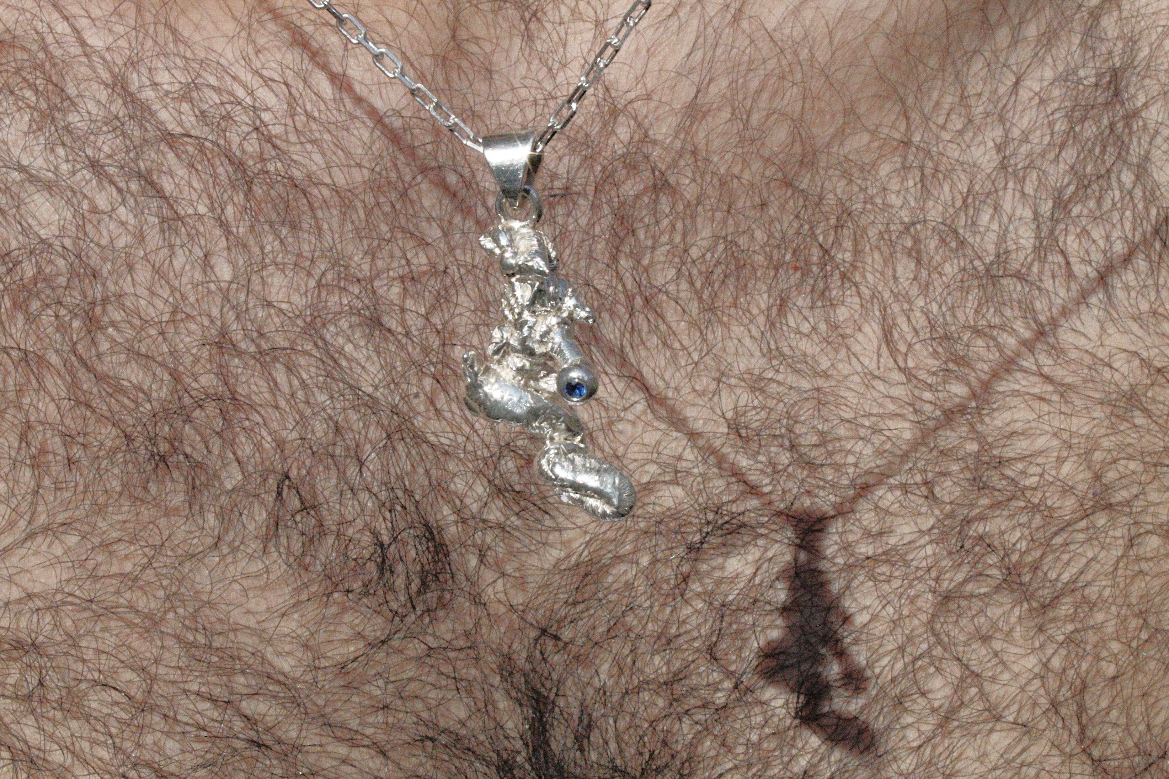 OVNI Necklace Sapphire